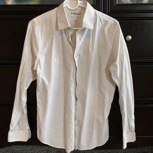 🕺🏻🕺🏻🕺🏻Like new mens dress shirt 👔